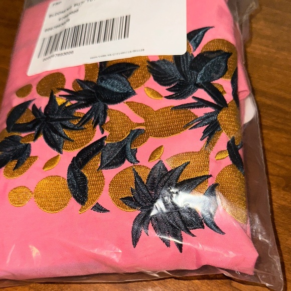 Free People Movement Blooming Buti Pink Tote with Gold & Navy Embroidery NWT - Picture 7 of 11